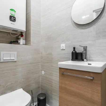 Air-conditioned & Comfortable - Batignolles Side *