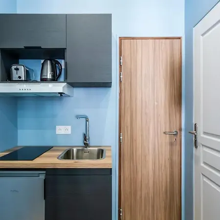 Apartman Air-conditioned & Comfortable - Batignolles Side