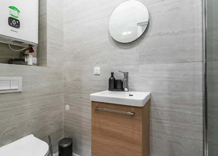 Air-conditioned & Comfortable - Batignolles Side 파리