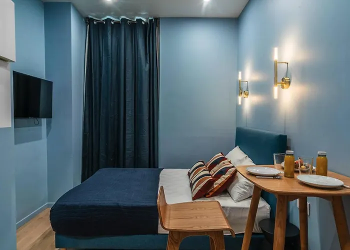 Air-conditioned & Comfortable - Batignolles Side *